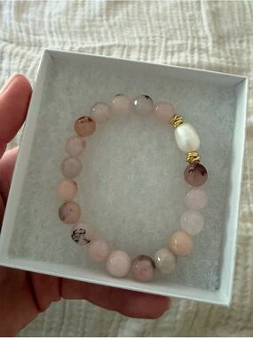 BRAND NEW Peyton William Delicate Rose Quartz Beaded Bracelet with Pearl Accent